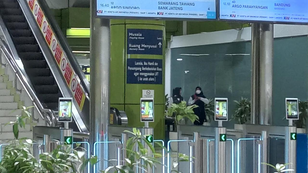 Senada, salah satu penumpang lainnya, Atta mengungkap <i>face recognition</i> tidak memerlukan waktu dan persyaratan yang lama. Ia yang hendak menuju Surabaya pun jadi tak terhambat.<br>
