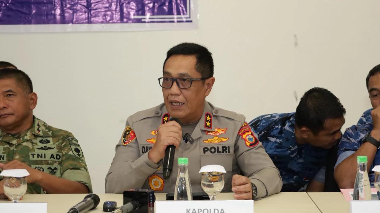Kapolda Sulawesi Selatan Irjen Pol. Djuhandhani Rahardjo Puro
