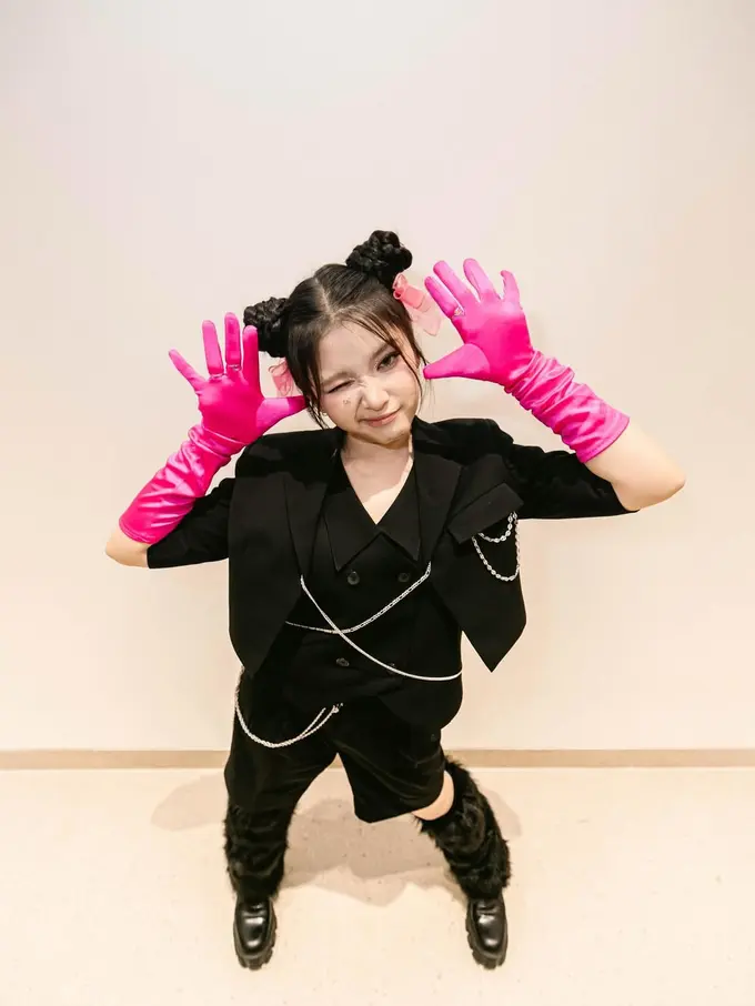 Awali 2026 Sepanggung Minho SHINee, Tiara Andini Tampil Menawan dengan Makeup Karya Sendiri