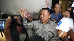 Alasan Eks Jampidsus Febrie Tak Pakai Rompi Pink Saat Ditahan
