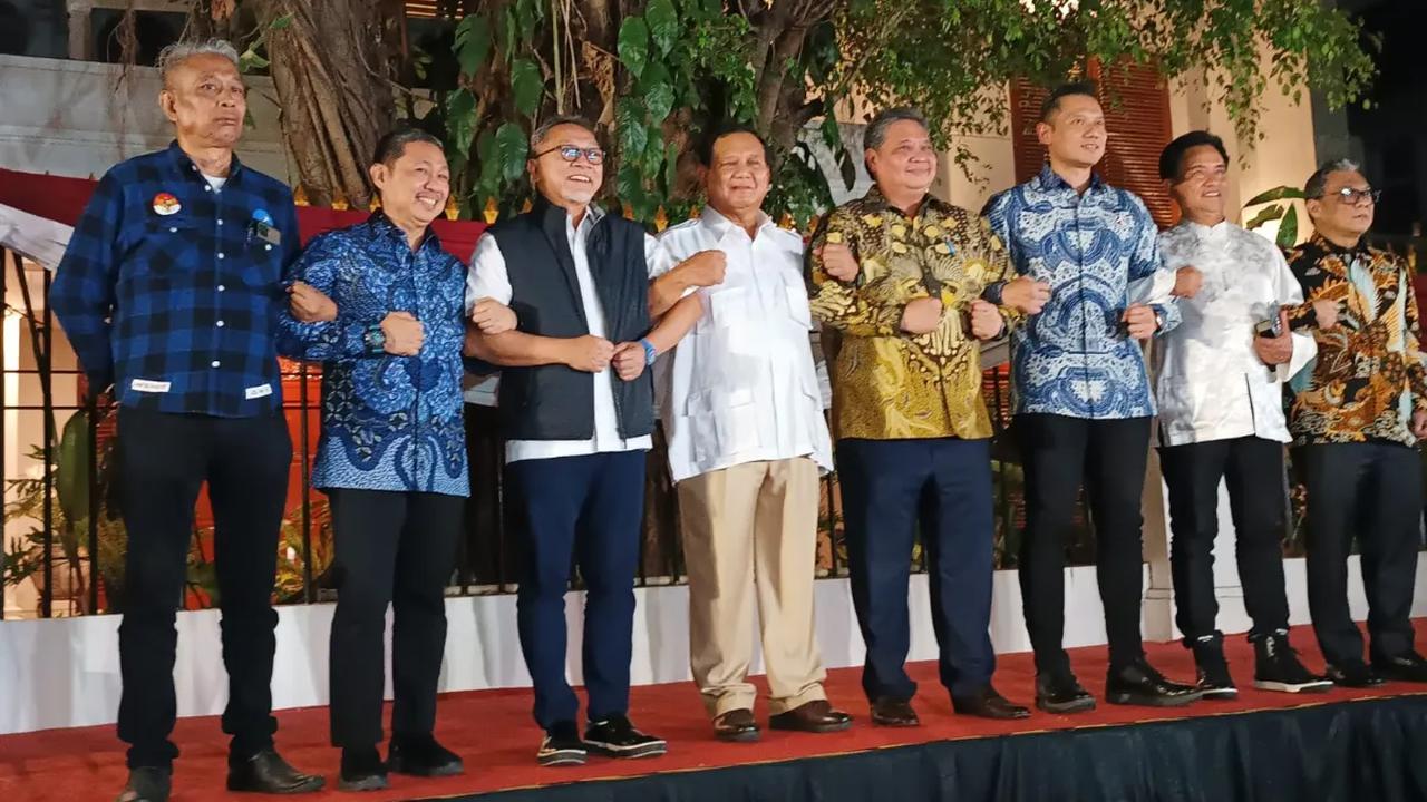 Prabowo mengatakan, masih memberikan kesempatan kepada masing-masing partai koalisi berembuk untuk menentukkan sosok yang dinilai layak menjadi bakal cawapres. Setelahnya, baru diumumkan ke publik.<br>