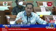 Fokus edisi (18/03) mengangkat berita-berita sebagai berikut, Pengungsi Mulai Terserang Penyakit, Warga Ricuh Antre Minyak Goreng, Gelaran MotoGP 2022 Mandalika, Kawanan Kera Liar Serbu Permukiman.