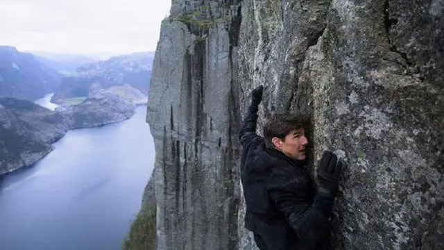 Begini Kerennya Aksi Tom Cruise Dalam Mission Impossible: Fallout