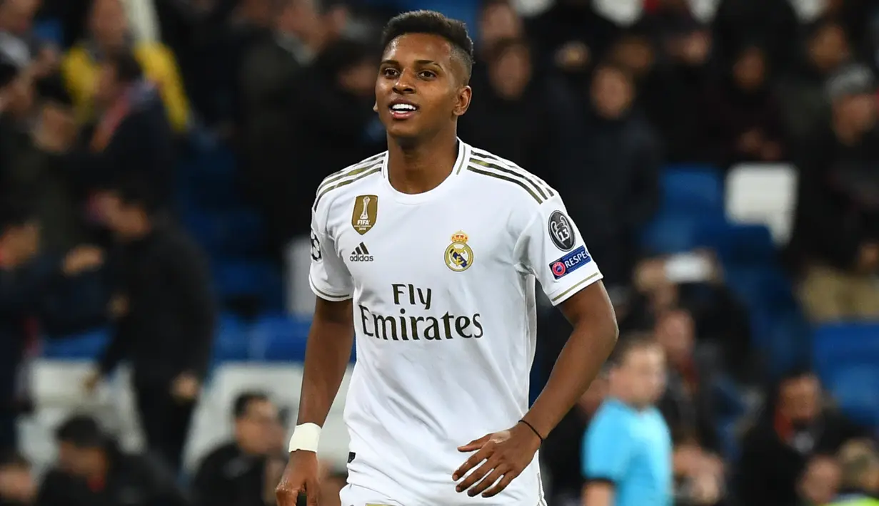 1. Rodrygo Goes (Real Madrid) - Pemain berusia 19 tahun ini menunjukkan penampilan yang menarik bersama Real Madrid musim lalu. Rodrygo bermain apik dan mampu berkolaborasi dengan pemain senior dalam setiap pertandingan. (AFP/Gabriel Bouys)