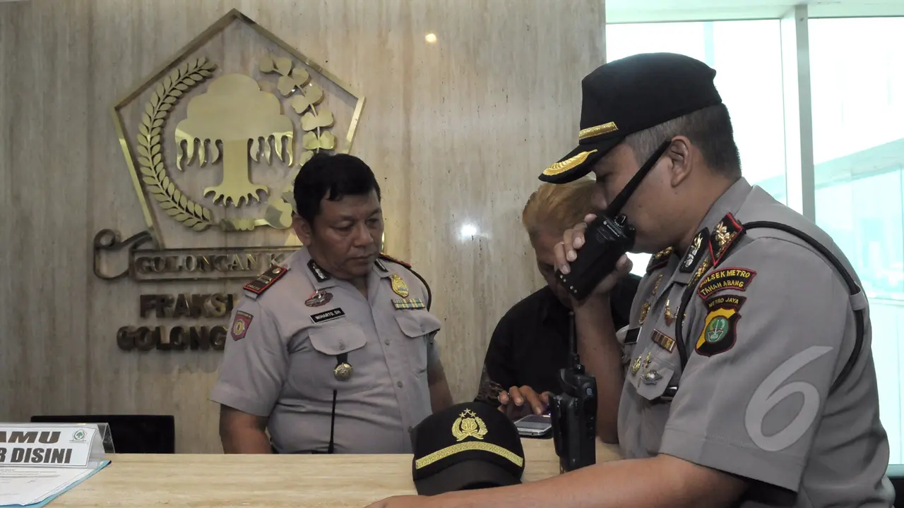 Dua Kubu Golkar Rebutan Ruang Fraksi