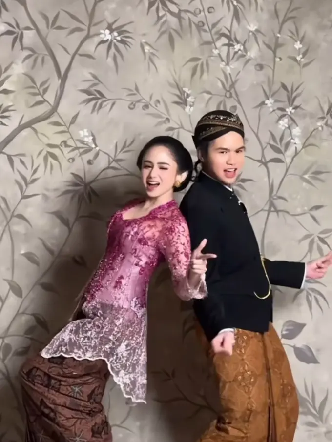 Tissa Biani dan Dul Jaelani (Instagram/@untungadaaji)
