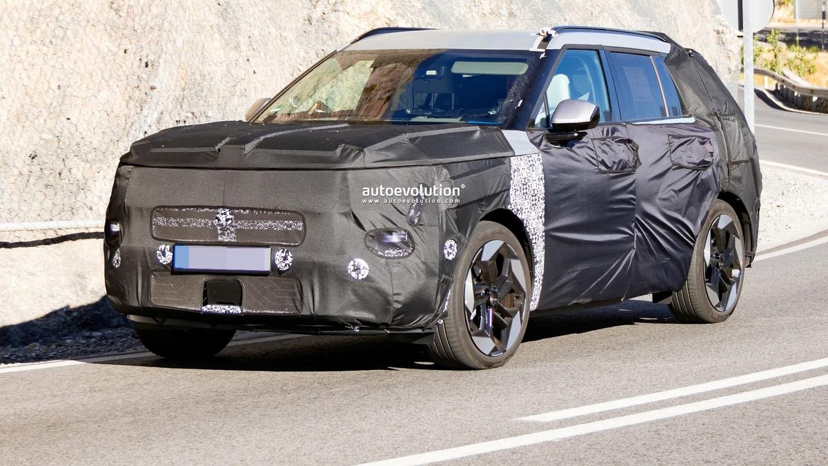 Hyundai Tucson 2027 Menampakkan Diri, Ini Bocoran Fitur, Desain, dan Teknologinya