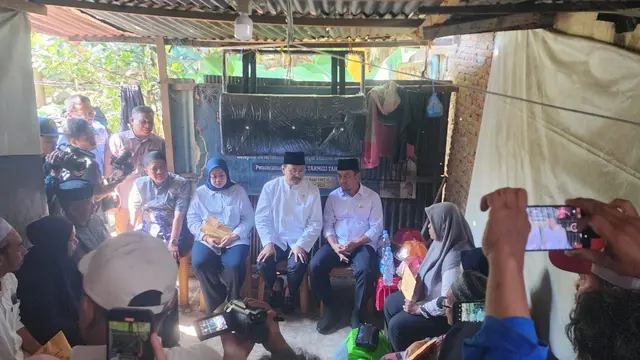 Gus Ipul Melayat ke Rumah Ojol Rusdamdiansyah di Makassar