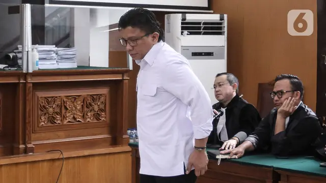 Ferdy Sambo Tertunduk Dituntut Penjara Seumur Hidup di Kasus Pembunuhan Brigadir J