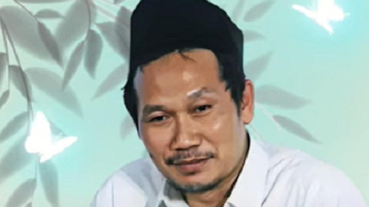 Apakah ada Larangan Wanita Berziarah ke Kubur Menjelang Ramadhan, Penjelasan Gus Baha yang Tepat