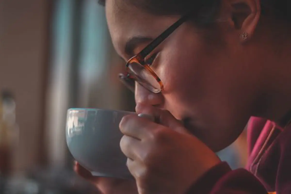 Minuman yang cocok jadi teman begadang./Copyright unsplash.com/parker johnson