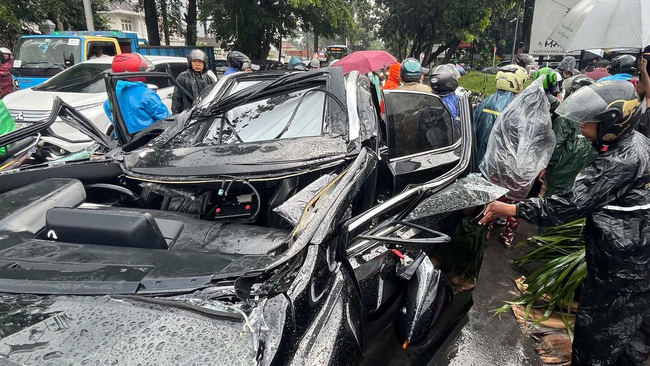 Korban Pohon Tumbang di Jakarta Bisa Ajukan Santunan, Ini Caranya