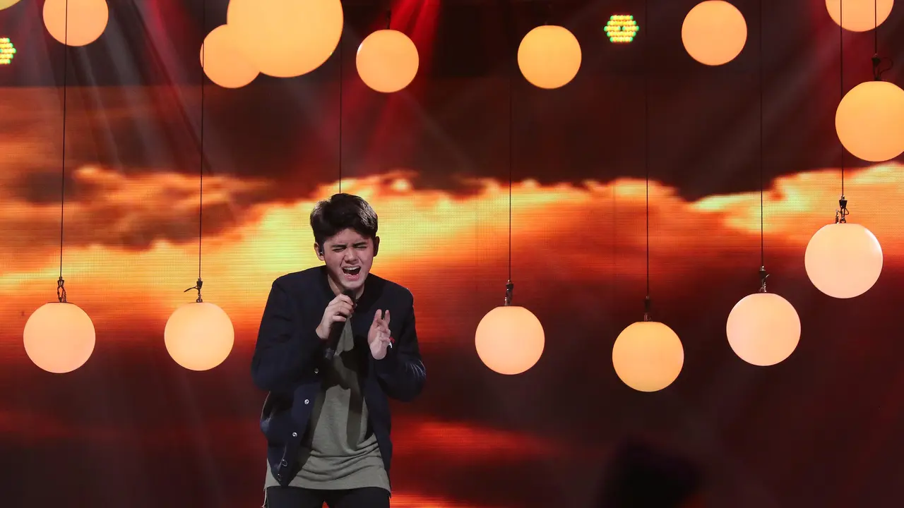 Aliando