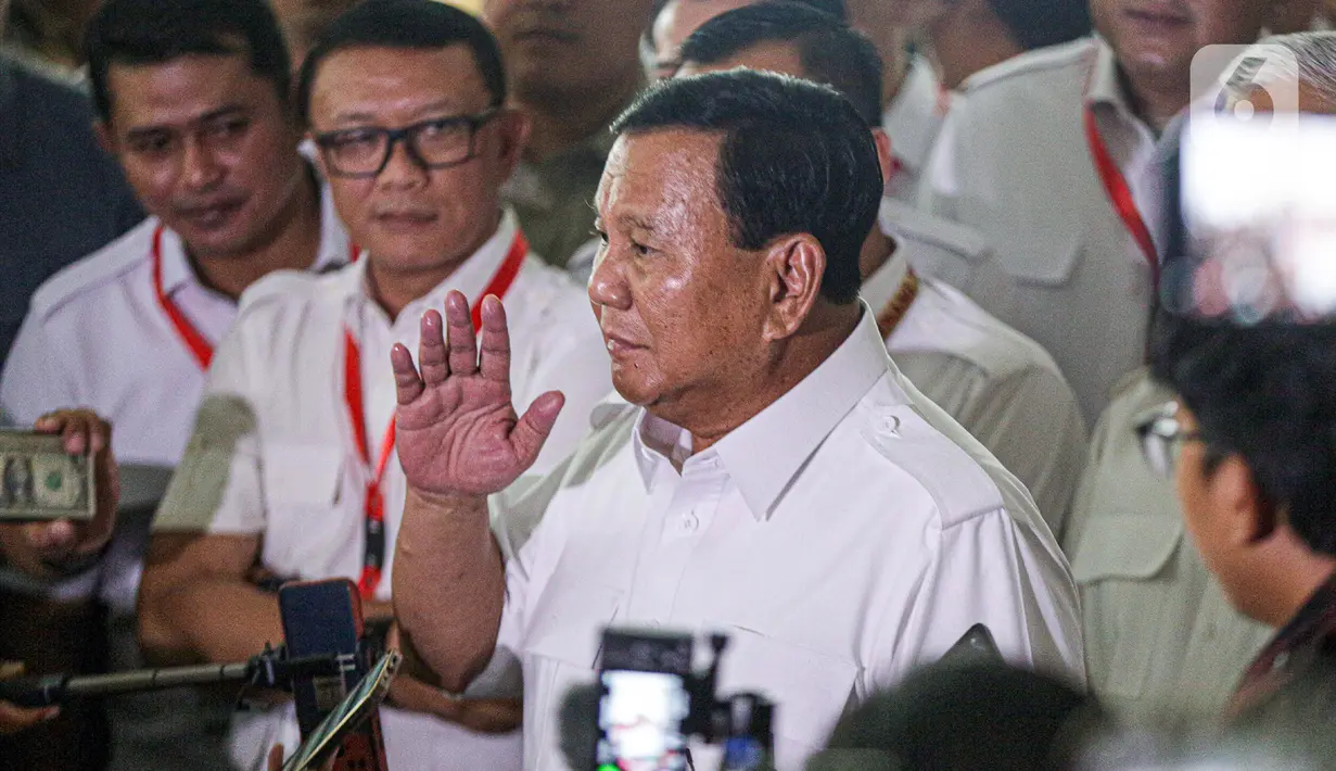 Partai Gerindra menggelar Rapat Pimpinan Nasional (Rapimnas) hari ini. Rapimnas digelar usai capres Prabowo Subianto mengirimkan Gibran Rakabuming Raka sebagai cawapresnya. (Liputan6.com/Faizal Fanani)