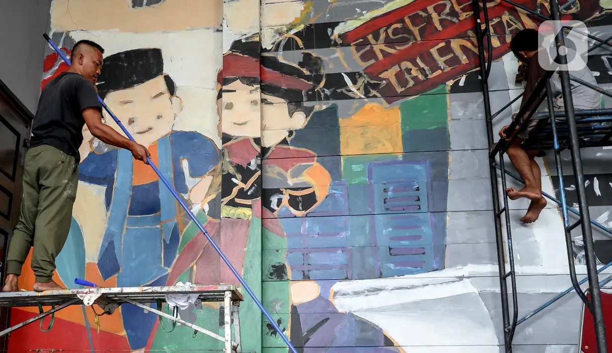 Dalam pelatihan, setiap peserta diajarkan beragam teknik mural, mulai dari dinding, gravity dan ekshibisi. (Liputan6.com/Herman Zakharia)