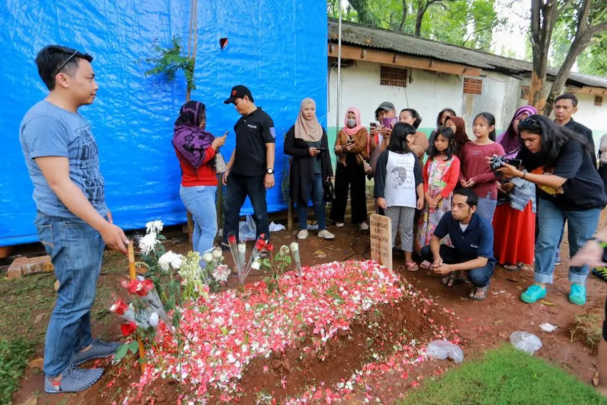 [Bintang] penggemar Jupe Ziarah