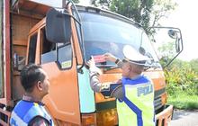 Jasamarga Gencarkan Penindakan ODOL di Tol Belmera, Puluhan Kendaraan Terjaring