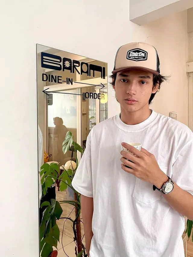 6 Potret Kevin Faulky 'Dari Jendela SMP', Disebut Mirip Member TXT