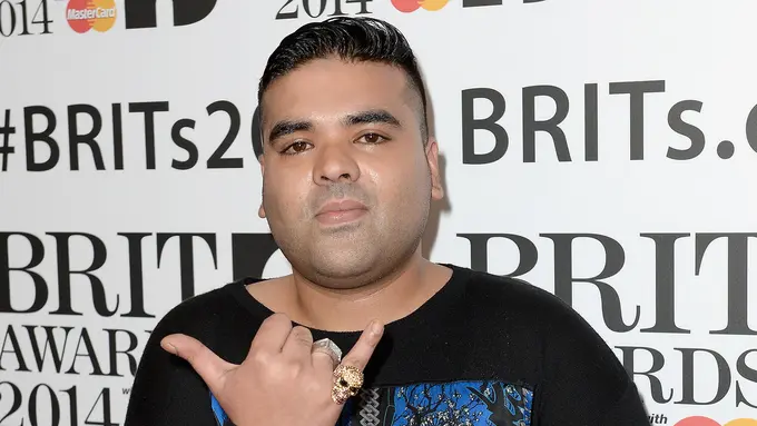 [Bintang] Naughty Boy