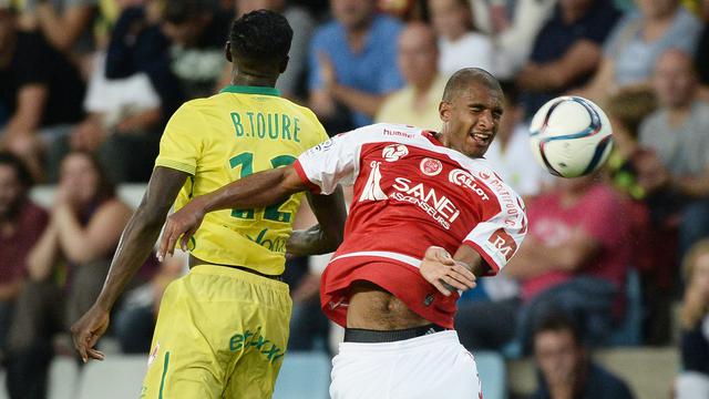 Gol Bunuh Diri Konyol Mantan Striker Liverpool