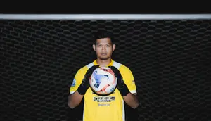 Cerita Kiper Timnas Indonesia Terima Pinangan dari Dewa United