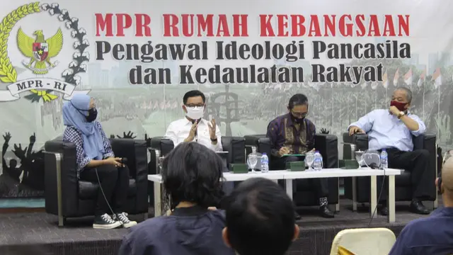 Diskusi Empat Pilar dengan tema 'Penguatan Nilai Gotong Royong untuk Antisipasi Resesi'