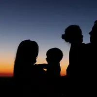 Pengelolaan keuangan yang baik akan menciptakan keluarga harmonis. (unsplash.com/@jochenvw)