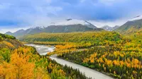 The most beautiful places in Alaska, exploring the beauty of the last frontier. (Photo: Zetong Li/Unsplash)