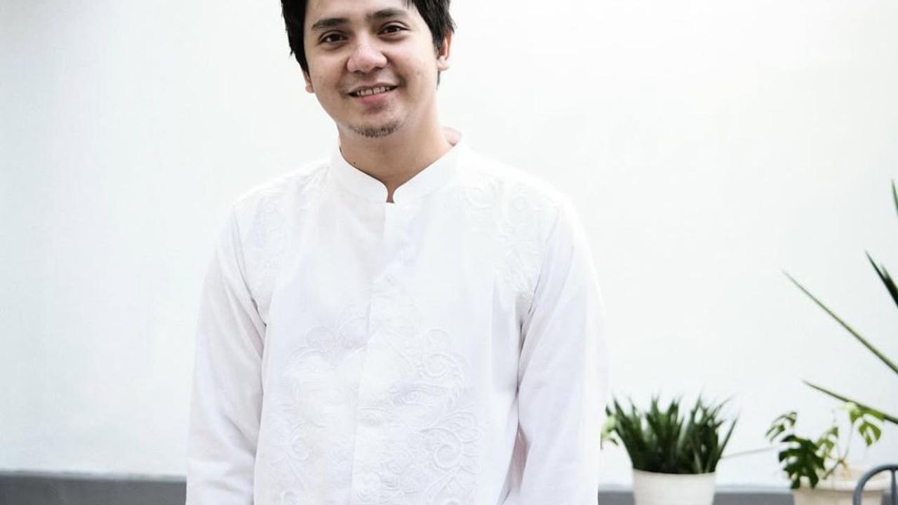 Profil Arbani Yasiz, Perjalanan Karier dari Model hingga Aktor Layar Lebar