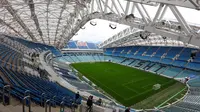 Suasana Stadion Fisht di Sochi, Rusia, Rabu (28/2/2018). Stadion ini merupakan salah satu venue Piala Dunia 2018. (AFP/Vitaly Timkiv)