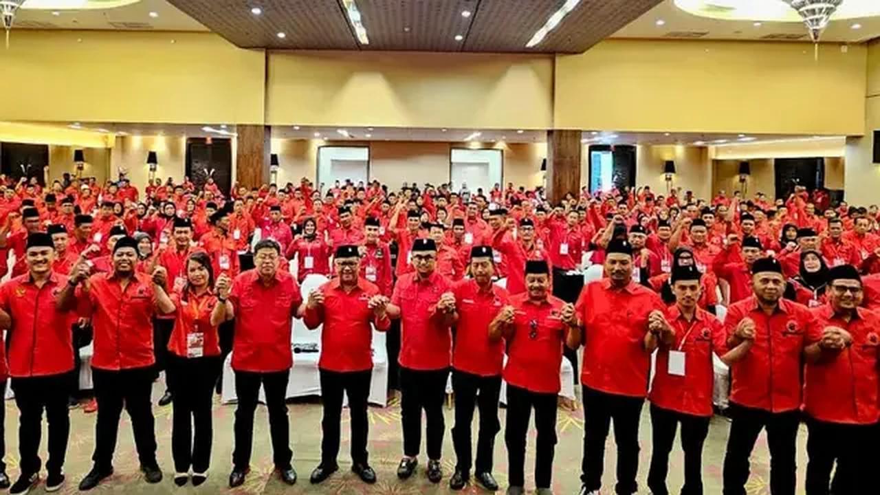 Eriko mengatakan, peta politik saat ini masih membuka peluang terjadinya empat poros.