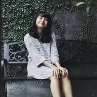 Ghea Indrawari, perempuan cantik yang tengah digandrungi para lelaki. Suara emas dan penampilannya yang menggemaskan yang membuat banyak orang gemas melihatnya. (Instagram/gheaindrawari)