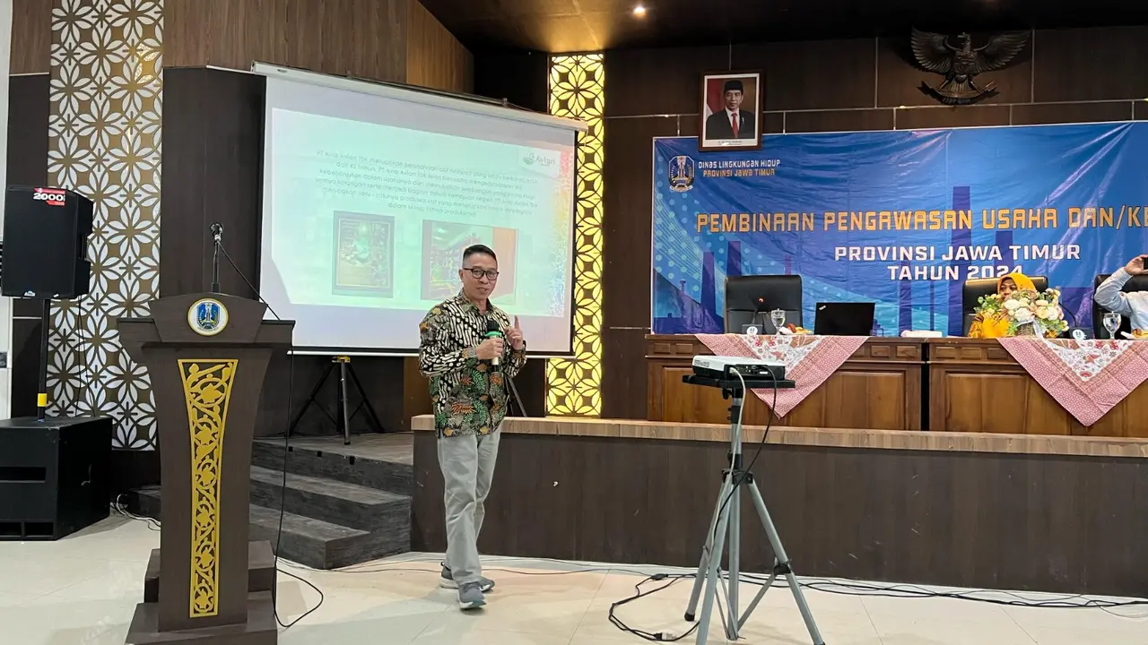 Avia menjadi nas=rasumber di Dinas Lingkungan Jatim (Liputan6.com/ ist)