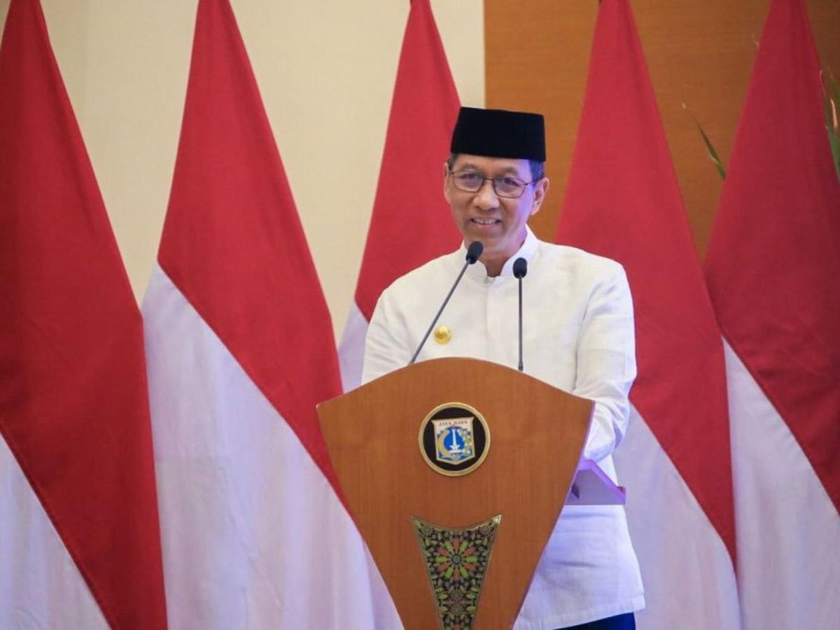 "Iya, saya tiup aja," kata Heru