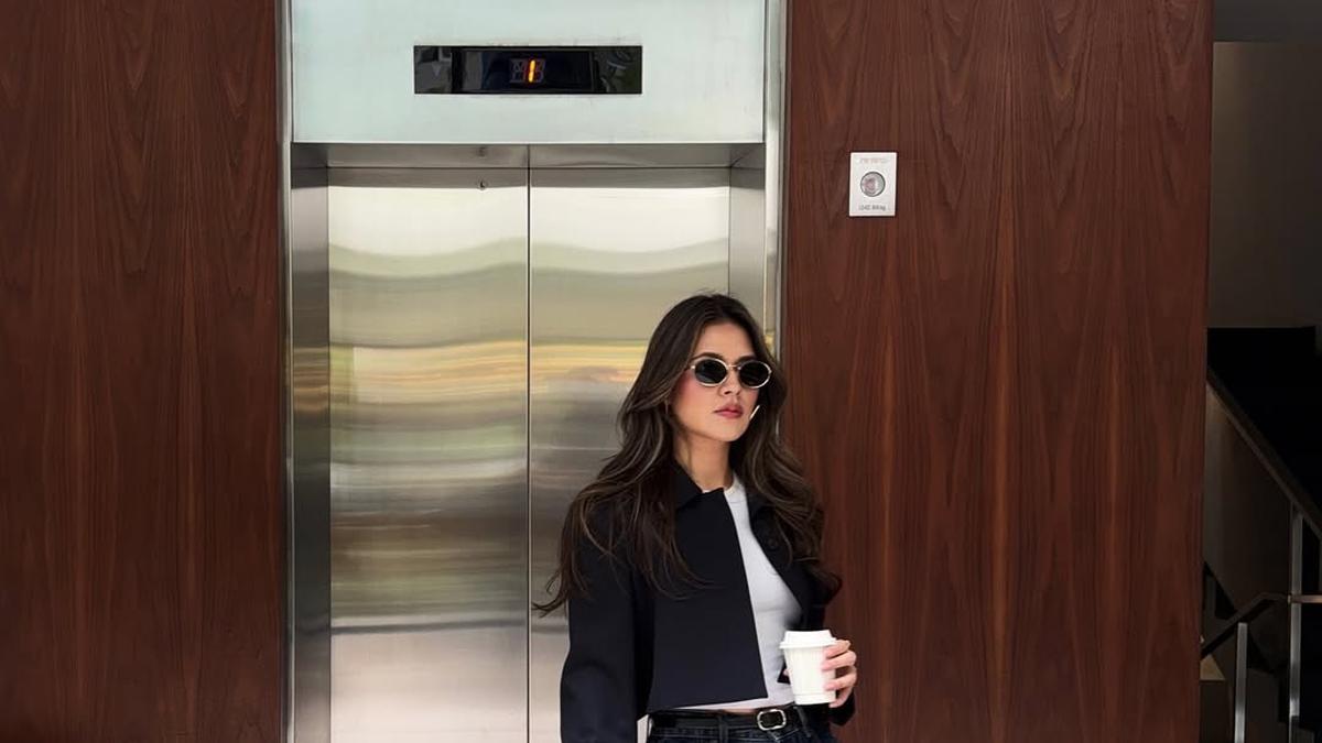 Pesona Lady Boss Raisa dengan Blazer dan Tas Prada Rp42 Jutaan yang Mewah tapi Tetap Effortless