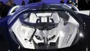 Bagian dalam atau kemudi Mobil listrik Faraday Future FFZERO1 saat dikenalkan pada pameran di Las Vegas , Nevada, (4/1). Mobil ini rencananya akan diproduksi secara massal pada tahun 2019 dan 2020. (REUTERS / Steve Marcus)