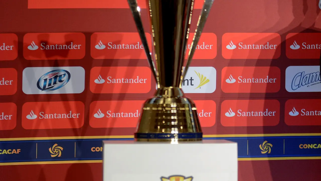 Trofi Piala Emas