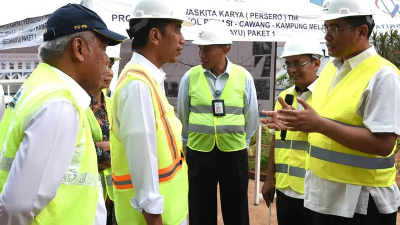 Jokowi tinjau Tol Becakayu