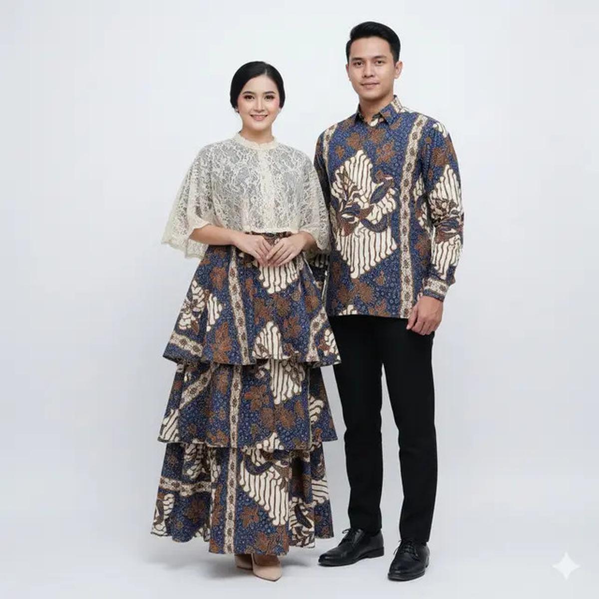 7 Model Gamis Batik Couple Brokat Elegan Keluarga Besar, Tampil Serasi dan Mewah