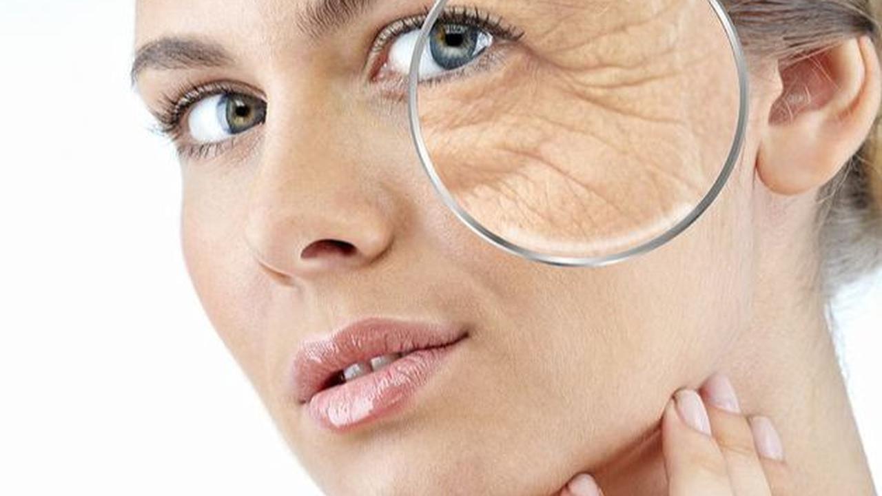 <b>Tips Memilih Skincare Bagi Usia 40 Tahun Keatas</b>