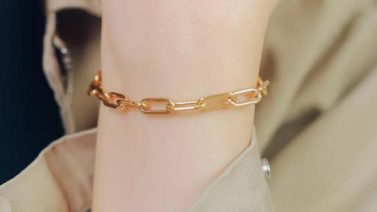 Ilustrasi Gelang Rantai