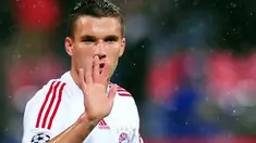 Bayern Munich's striker Lukas Podolski gestures during the Champions League football match against Steaua Bucuresti on Ghencea Stadium in Bucharest, on September 17, 2008. Bayern won by 0-1. AFP PHOTO / DANIEL MIHAILESCU