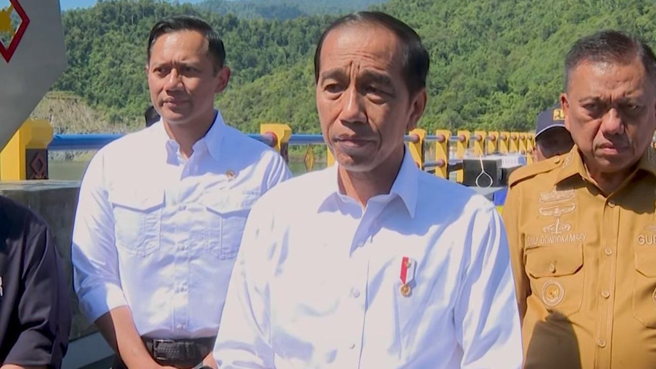 Habiskan Rp161 Miliar, Jokowi Resmikan 46 Kilometer Jalan Daerah di Gorontalo