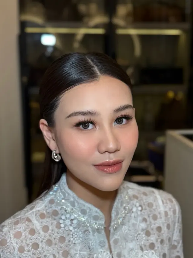 Potret Cantik Aaliyah Massaid Gelar Aqiqah Baby Arash, Pancarkan Aura Keibuan dengan Makeup Flawless