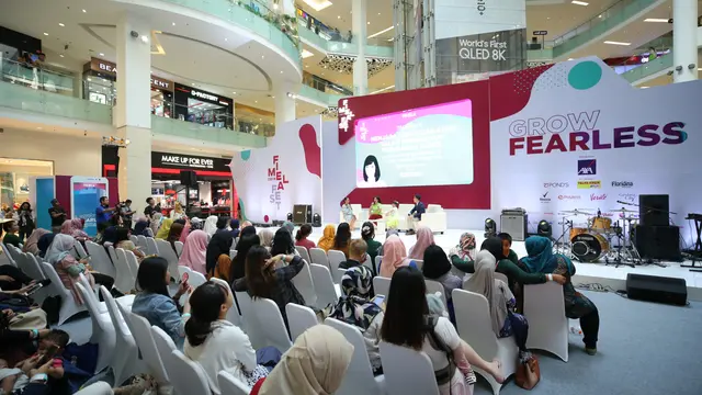 Talk show Fimela Fest 2019 bersama Tolak Angin