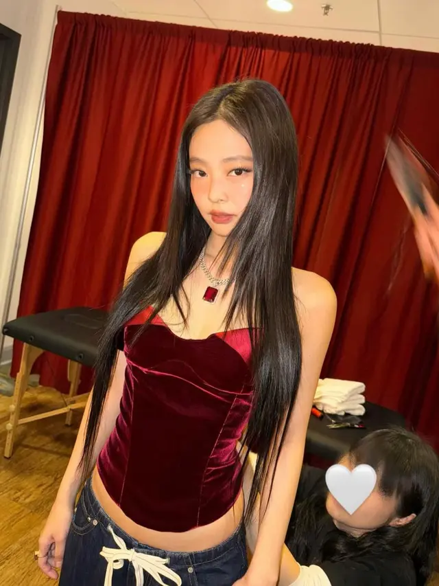 Pencapaian luar biasa album \'Ruby\' Jennie. (credit:instagram.com/jennierubyjane)