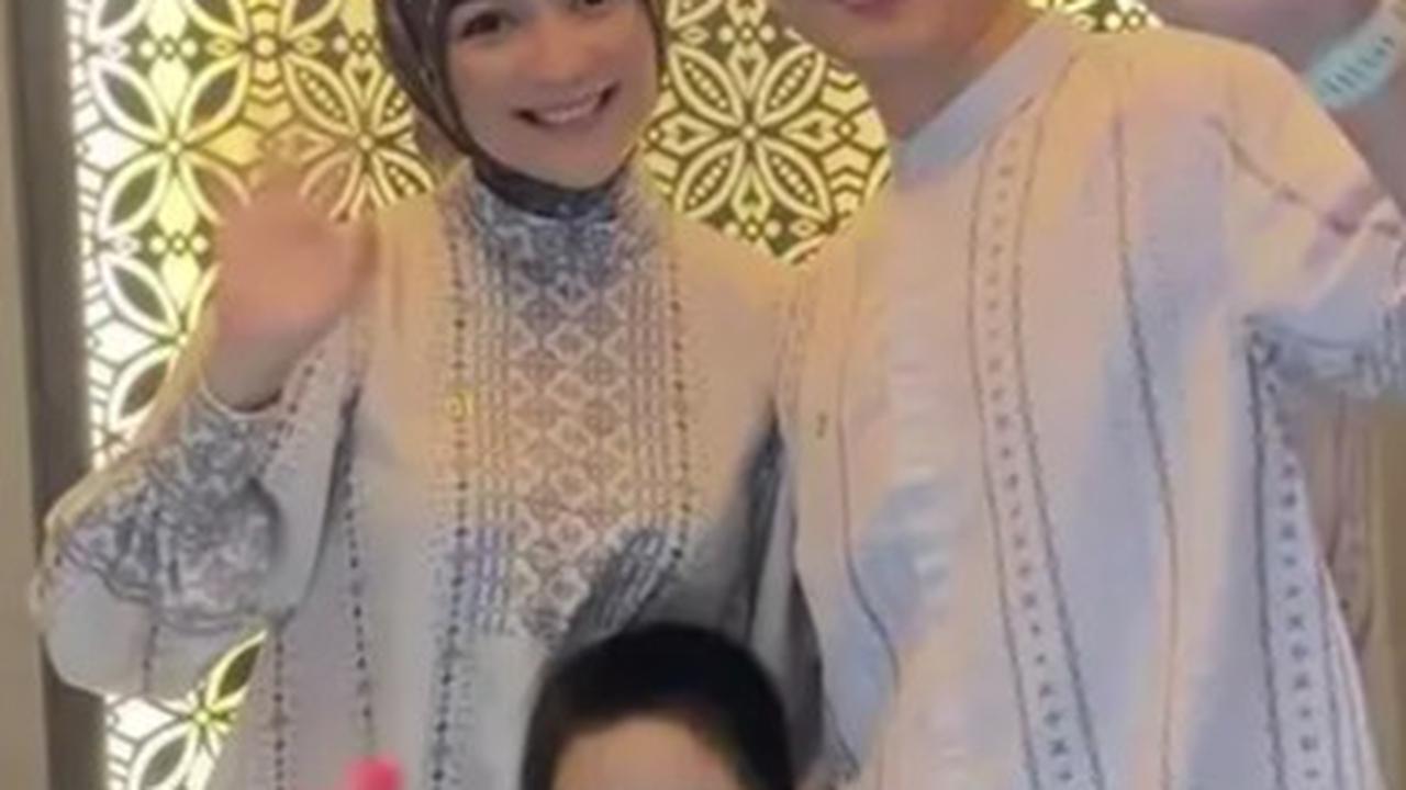 Artis Ini Miliki Bisnis Busana Muslim untuk Anak