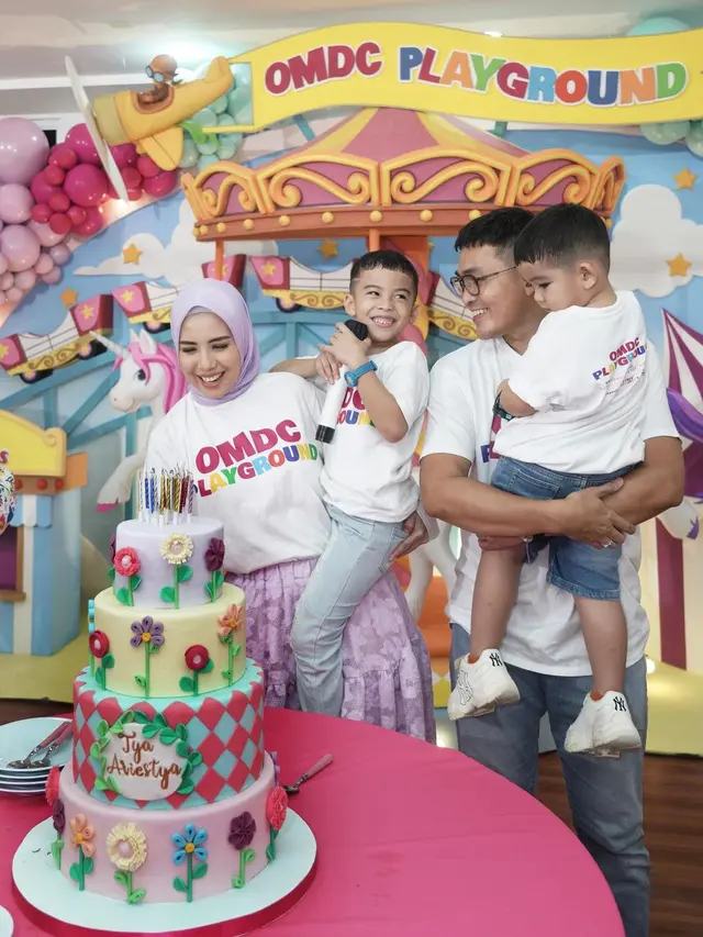 7 Potret Acara Peluncuran OMDC Playground Tya Ariestya, Meriah Bertabur Bintang