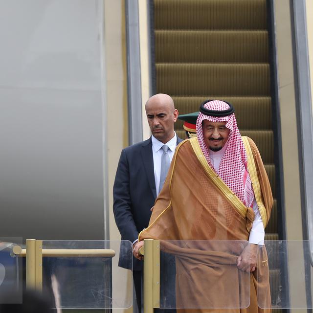 Jubah Raja Salman Sekilas Sederhana Ternyata Termahal Di Dunia Fashion Beauty Liputan6 Com
