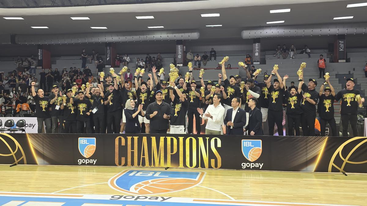 Kaleb Ramot Gemilang Ungkap Perbedaan Sensasional Juara IBL Bersama Dewa United dan Aspac